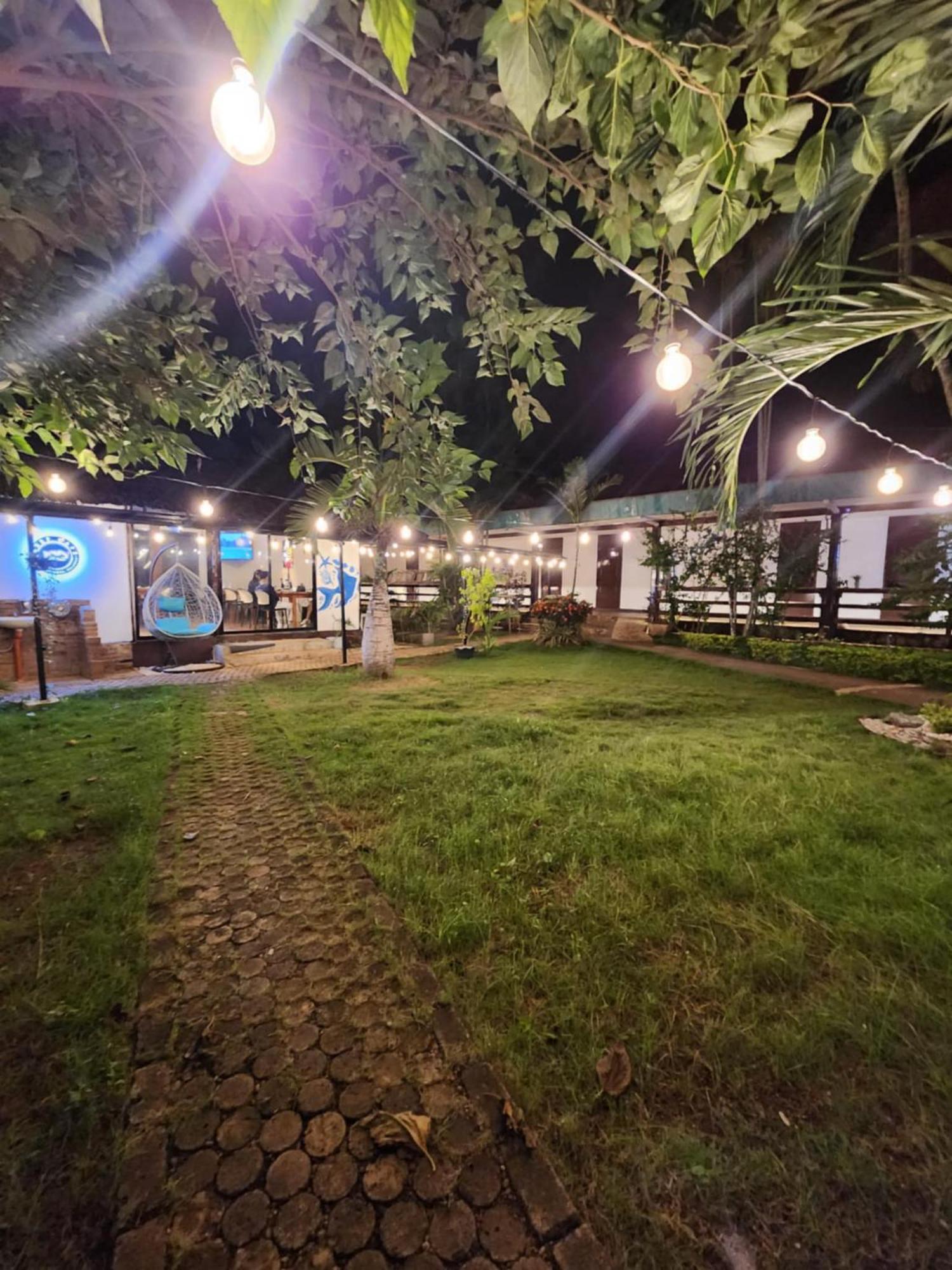 Reef Hostel Puerto Princesa Ngoại thất bức ảnh