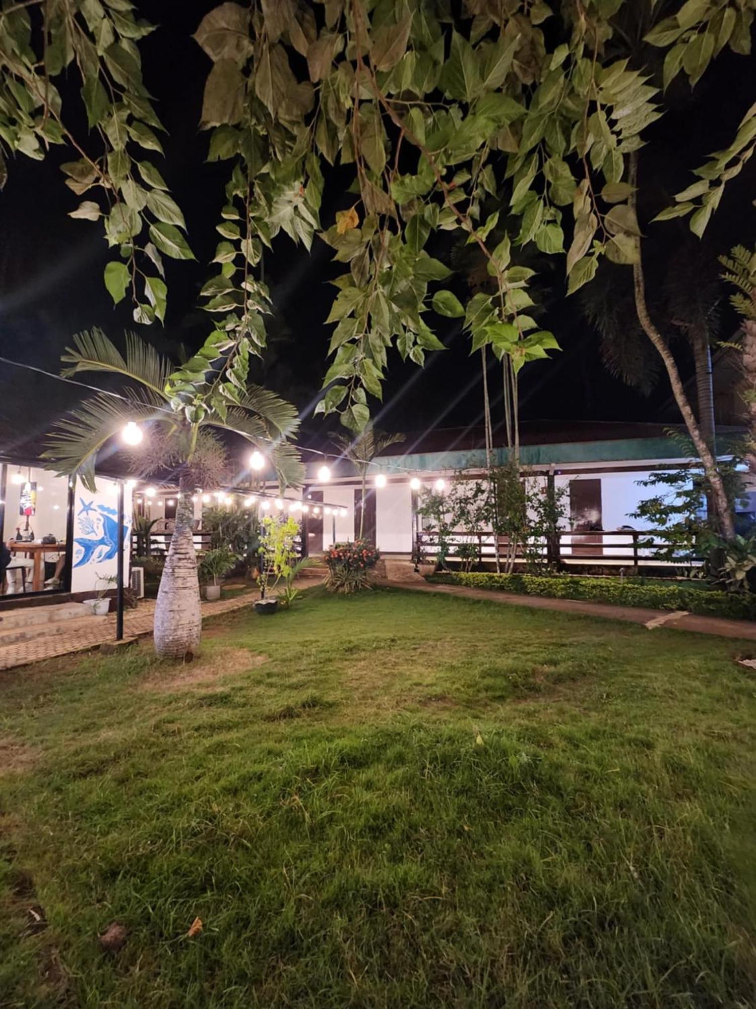 Reef Hostel Puerto Princesa Ngoại thất bức ảnh